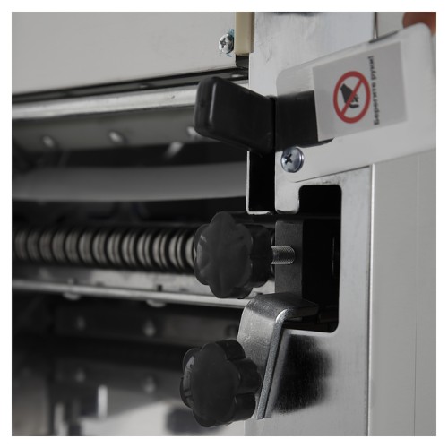 Тестораскатка-лапшерезка электрическая Foodatlas DSS-200M