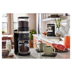 Кофемолка электрическая KitchenAid Artisan 5KCG8433EOB черная