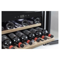 Винный шкаф CASO WineSafe 18 EB Black