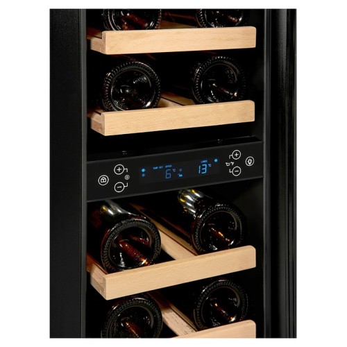 Винный шкаф Vinosafe VSU16BD