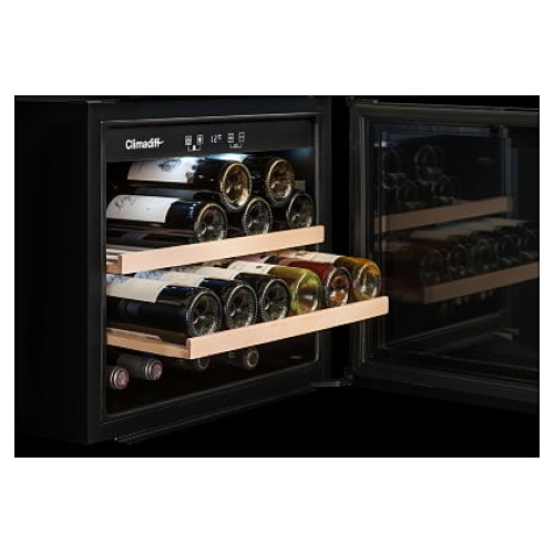 Винный шкаф Climadiff CBI28S1B