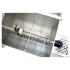 Экструдер для производства макаронных изделий Kocateq OMJ2 with cutter c тестомесом на 2.5 кг и ножом автоподрезки