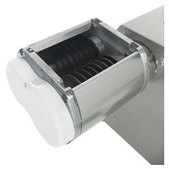 Мясорубка с нарезкой мяса Foodatlas TK-12C c насадкой для нарезки мяса (3,5 мм)