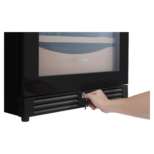 Винный шкаф Libhof Sommelier SMD-110 Slim Black