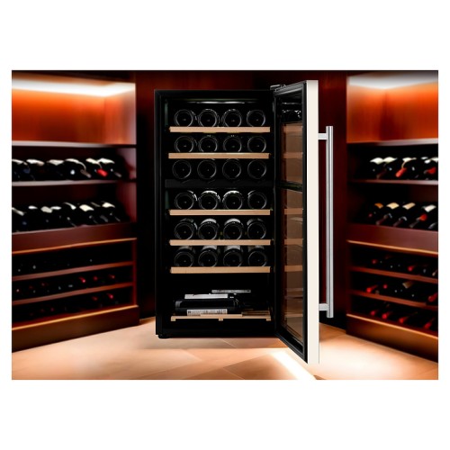 Винный шкаф Zugel ZCWI70B черный