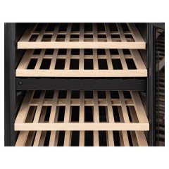 Винный шкаф Graude FWK 80.2 черный