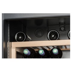 Винный шкаф La Sommeliere VIP330V