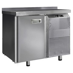 Стол холодильный Finist СХС-700-1 (боковой холодильный агрегат)