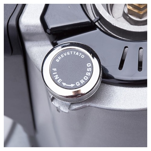 Кофемолка EUREKA ZENITH CLUB 60 E черная матовая