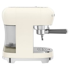 Эспрессо кофемашина SMEG ECF02CREU кремовая
