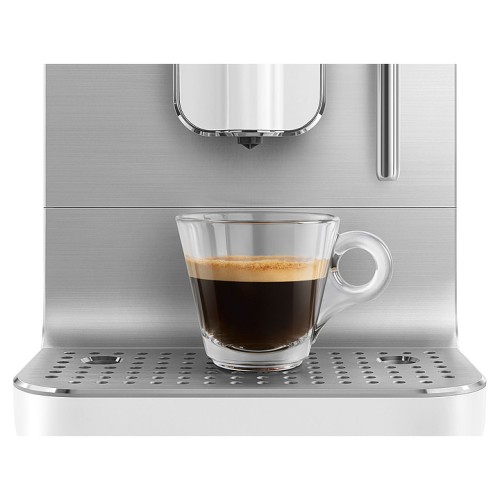 Кофемашина SMEG BCC12WHMEU