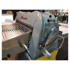 Тестораскаточная машина со станцией нарезки Flamic Flamic SF600VD-1400/PST/ST600/RTC600-3