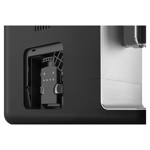 Кофемашина SMEG BCC01BLMEU