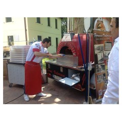 Печь для пиццы дровяная Valoriani Trailer 140