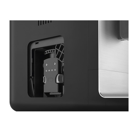 Кофемашина автоматическая SMEG BCC13BLMEU черная