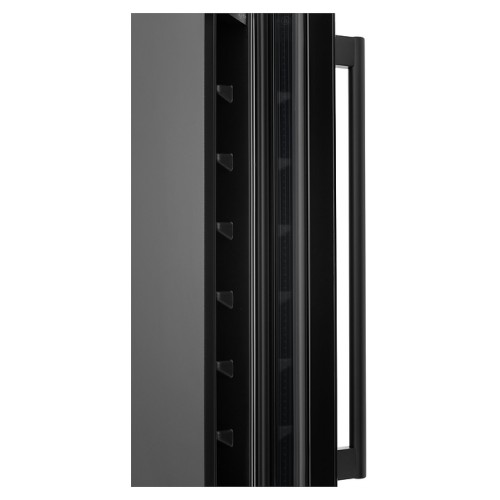 Винный шкаф Zugel ZCWI70B черный
