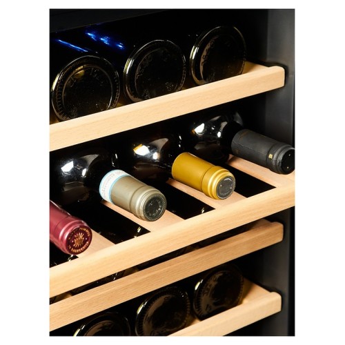 Винный шкаф Vinosafe VSF28AM