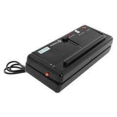 Вакуумный упаковщик Foodatlas DZ-300A Pro черный