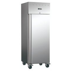 Шкаф холодильный Yukon GN650TN