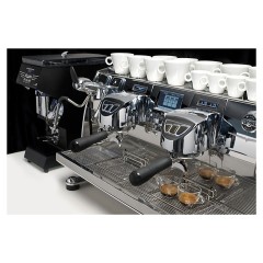 Кофемашина Victoria Arduino VA Black Eagle 3 Gr