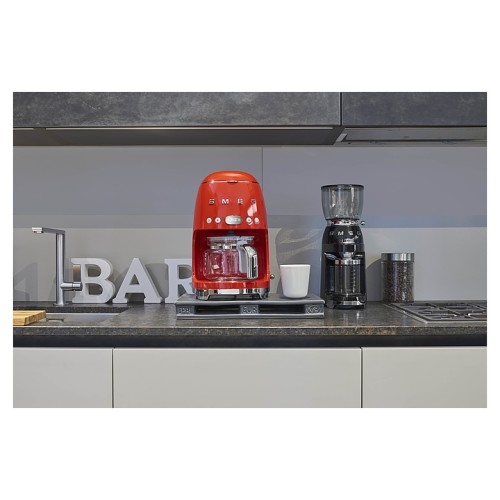 Кофеварка SMEG DCF02RDEU