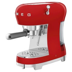 Эспрессо кофемашина SMEG ECF02RDEU красная