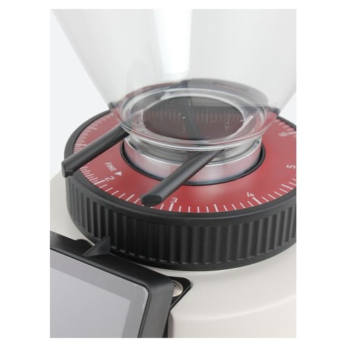 Кофемолка Leon 700 белая