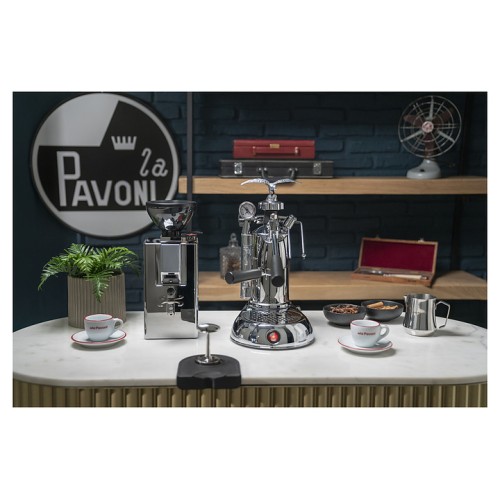 Эспрессо кофемашина леверная La Pavoni LPLMLN01EU