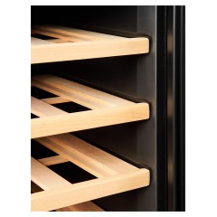 Винный шкаф Vinosafe VSF28AM