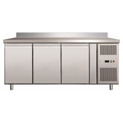 Стол холодильный VIATTO GN3200TN с бортом