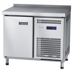 Стол холодильный Abat СХС-70 (дверь, с бортом)