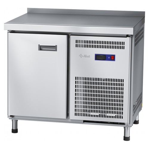 Стол холодильный Abat СХС-70 (дверь, с бортом)