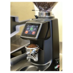 Кофемолка Quamar M80 Touch Plus с сенсорным дисплеем черная матовая