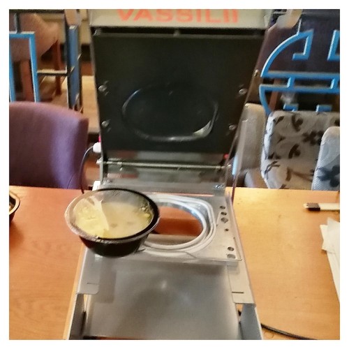 Запайщик лотков VASSILII Контур № 2121 c контурной обрезкой пленки для контейнера d-135 мм*1