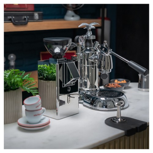 Эспрессо кофемашина леверная La Pavoni LPLMLN01EU