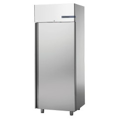 Шкаф холодильный Apach Chef Line LCRM70ND2 с агрегатом