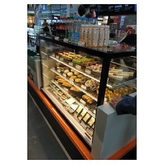 Витрина кондитерская ENTECO MASTER СУЛА 2 90 (встроенный агрегат) с боковинами коричнево-золотая