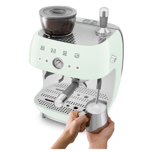 Эспрессо кофемашина SMEG EGF03PGEU пастельная зеленая