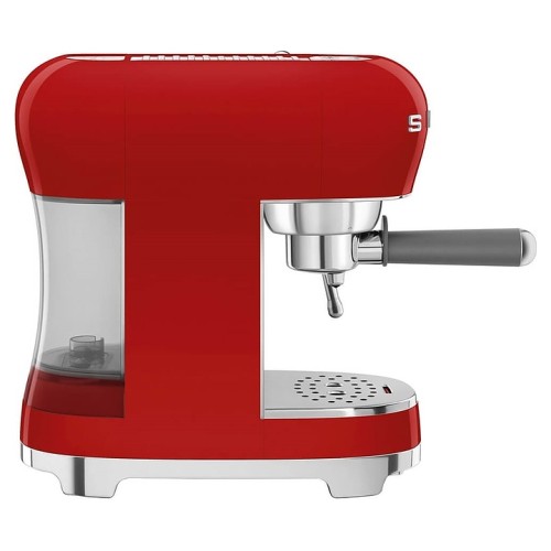 Эспрессо кофемашина SMEG ECF02RDEU красная