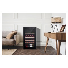 Винный шкаф La Sommeliere SLS32DZBLACK