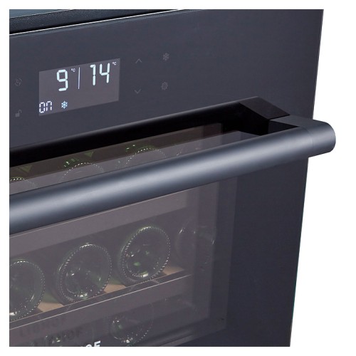 Винный шкаф Libhof Connoisseur CK-24 Black