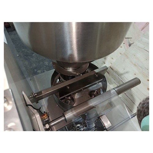 Фасовочно-упаковочная машина для чая Foodatlas HP-100G (фильтрпакет)