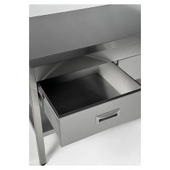 Стол производственный закрытый Restoinox СПЯ-12/6-П