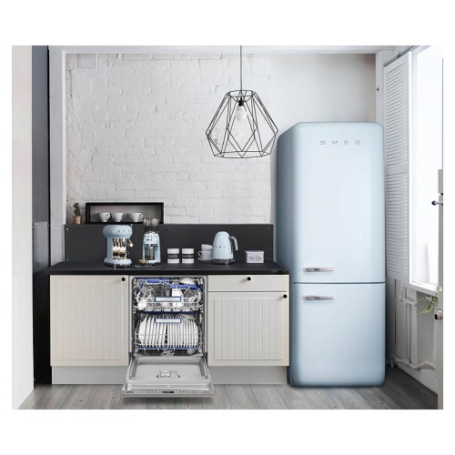 Кофемолка SMEG CGF11PBEU пастельная голубая