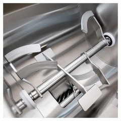 Мясорубка Koneteollisuus Oy (KT) LM-130/A чугун корп., нерж. шнек, с педалью