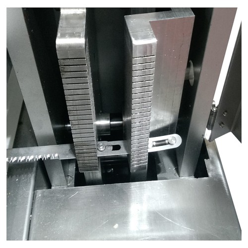 Машина горизонтальной нарезки тортов и бисквита Danler GD-450