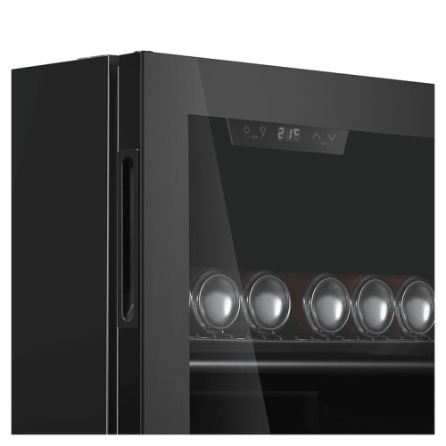 Шкаф холодильный Maunfeld MFWC-85B49 черный