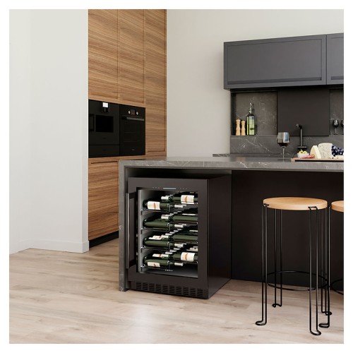 Винный шкаф Libhof Esthete EZ-36 black