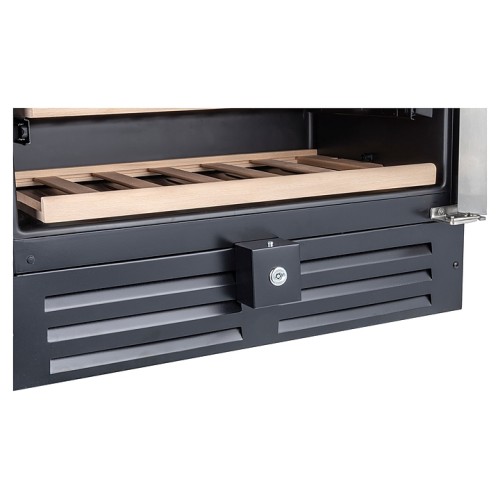 Винный шкаф Temptech Premium WPQ60SCB монотемпературный черный