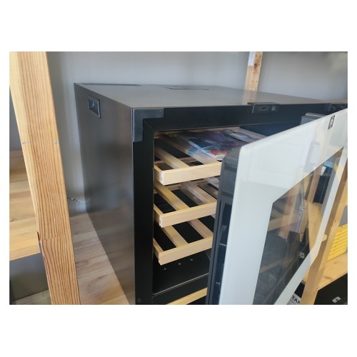 Винный шкаф MC Wine W24W Touch Open